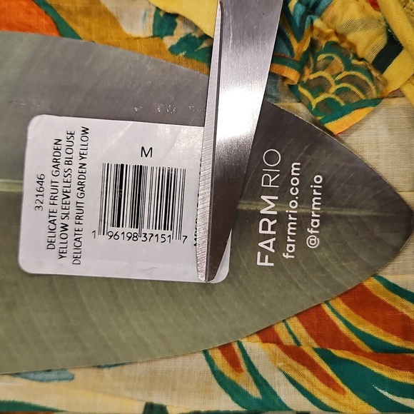 💕FARM RIO💕 Yellow Delicate Fruit Garden Sleeveless Blouse ~ Medium NWT - Picture 16 of 16